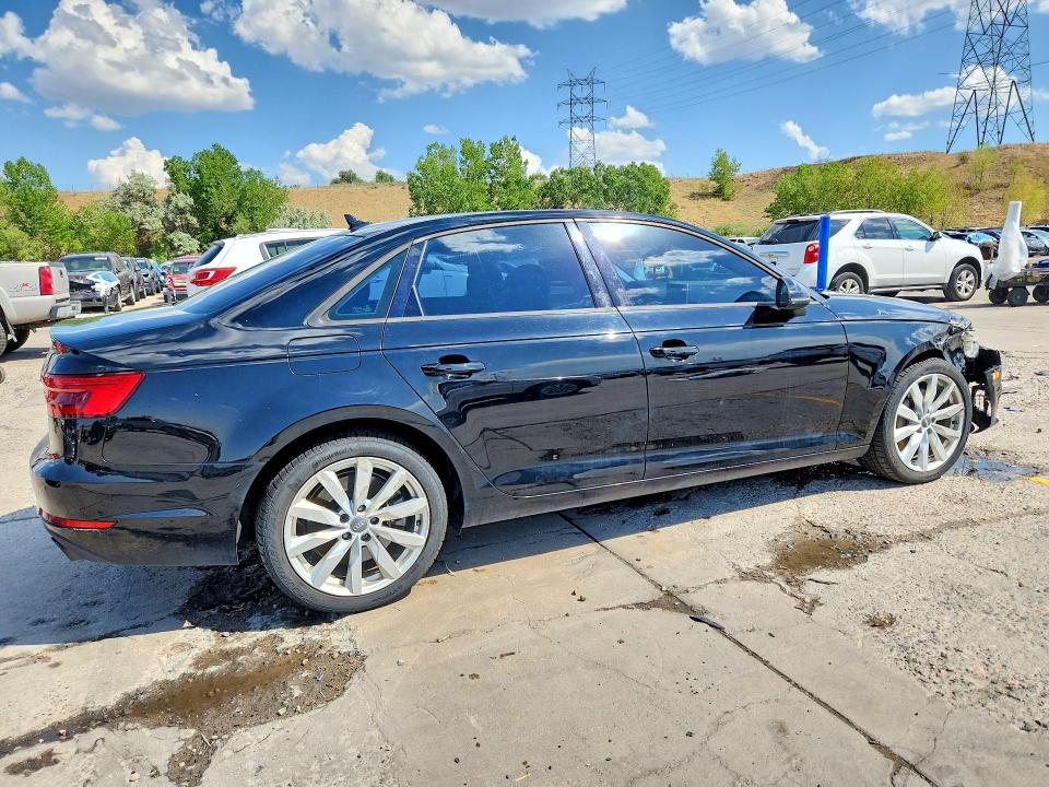 Photo 3 from auction – 2017 AUDI A4 with VIN WAUANAF48HN009160