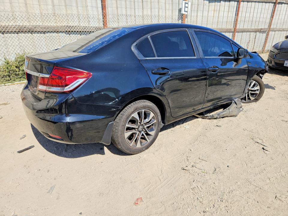 Photo 3 from auction – 2013 HONDA CIVIC with VIN 19XFB2F86DE273793