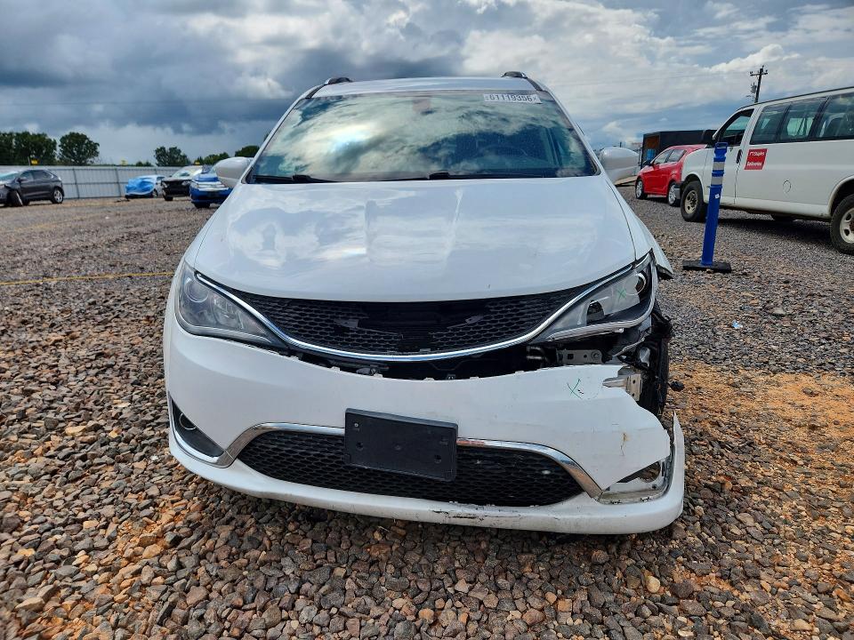 Photo 5 from auction – 2018 CHRYSLER PACIFICA with VIN 2C4RC1BG9JR186062