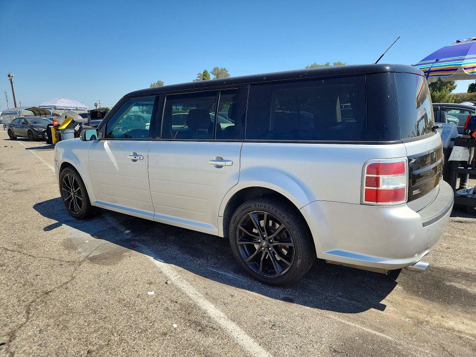 Photo 2 from auction – 2017 FORD FLEX with VIN 2FMGK5C8XHBA10404