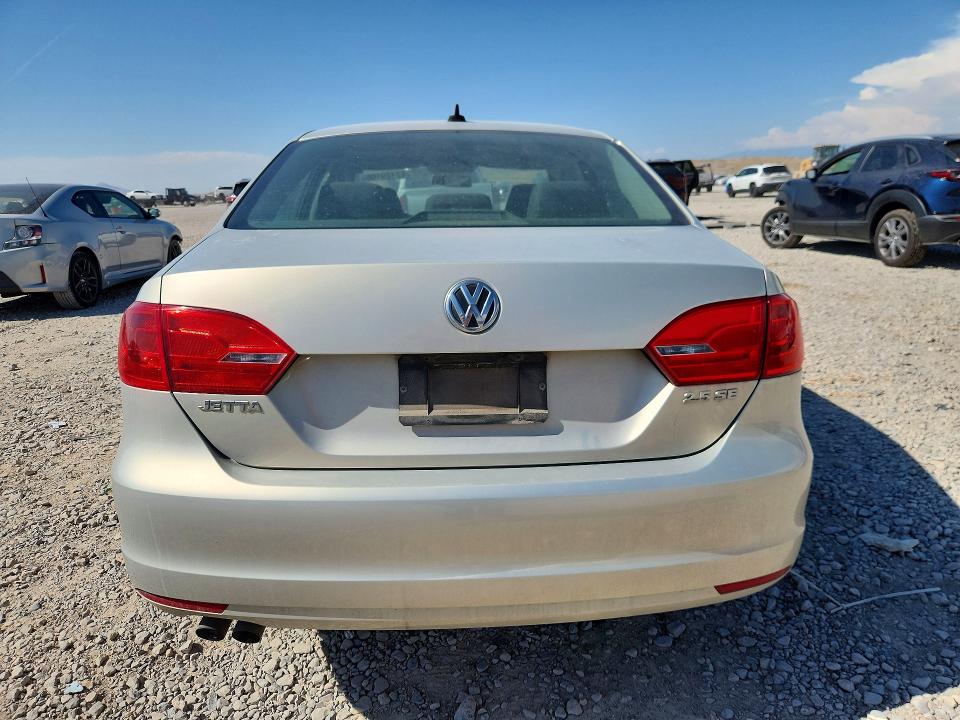 Photo 6 from auction – 2012 VOLKSWAGEN JETTA with VIN 3VWDP7AJ9CM336337