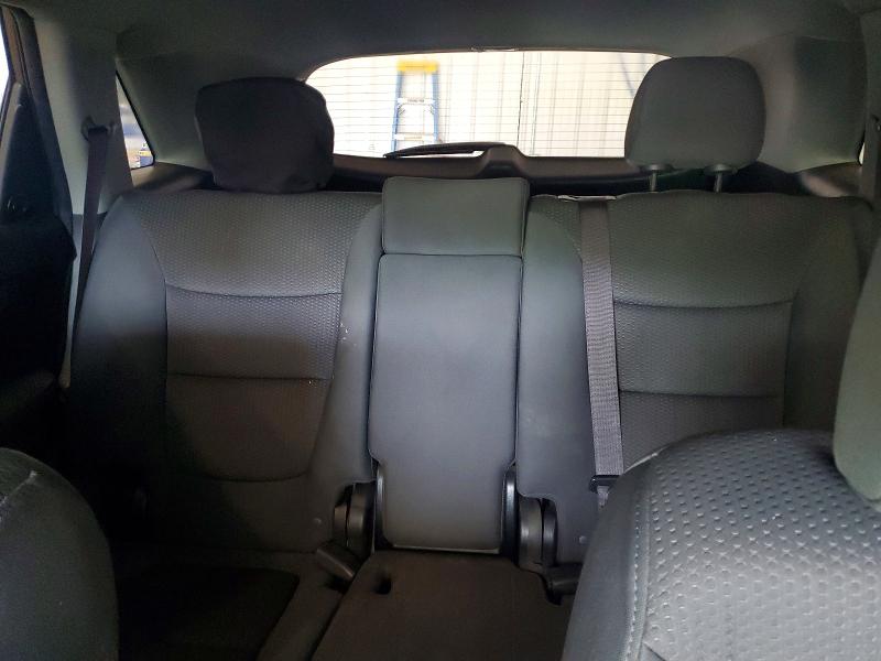 Photo 10 from auction – 2011 KIA SORENTO with VIN 5XYKTCA19BG144412