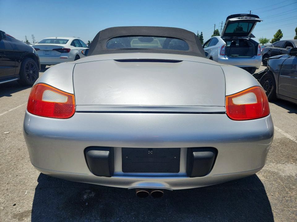 Photo 6 from auction – 2000 PORSCHE BOXSTER with VIN WP0CA2986YU623755
