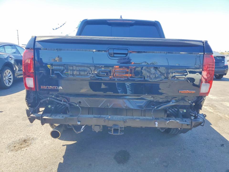 Photo 6 from auction – 2024 HONDA RIDGELINE with VIN 5FPYK3F6XRB025780