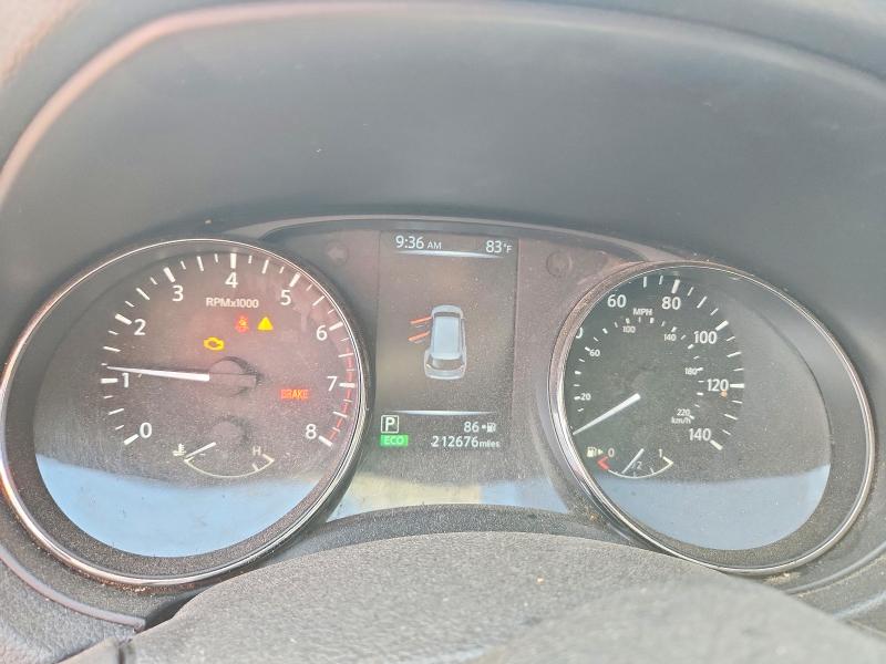 Photo 9 from auction – 2017 NISSAN ROGUE with VIN KNMAT2MV3HP604741