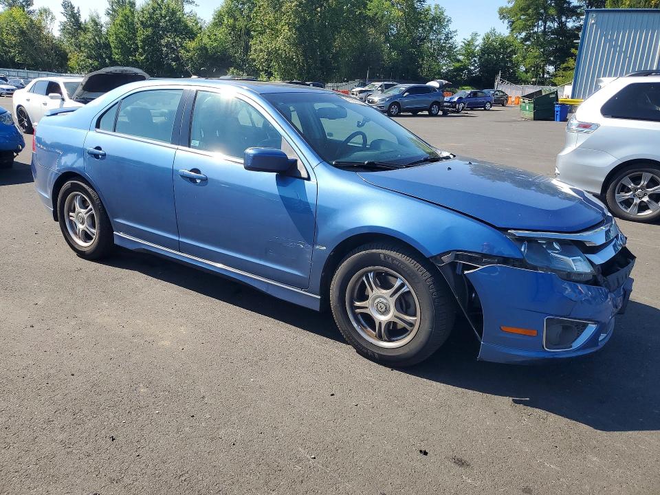 Photo 4 from auction – 2010 FORD FUSION with VIN 3FAHP0KC1AR273879