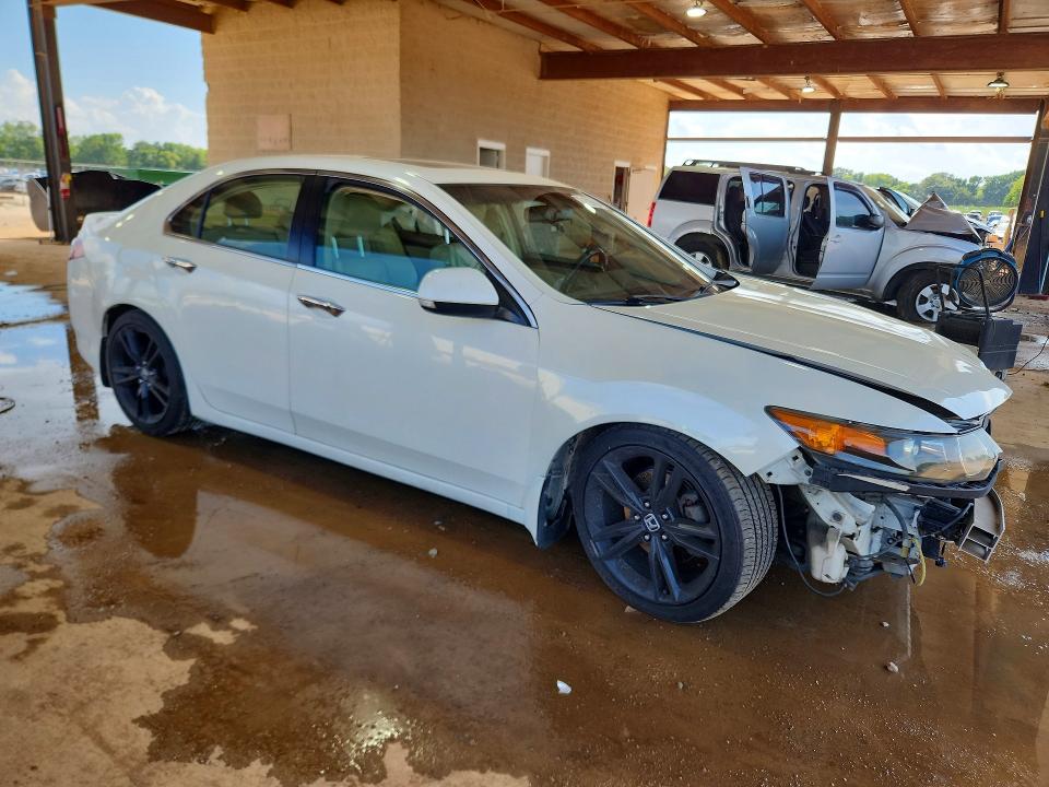 Photo 4 from auction – 2010 ACURA TSX with VIN JH4CU2F63AC009282