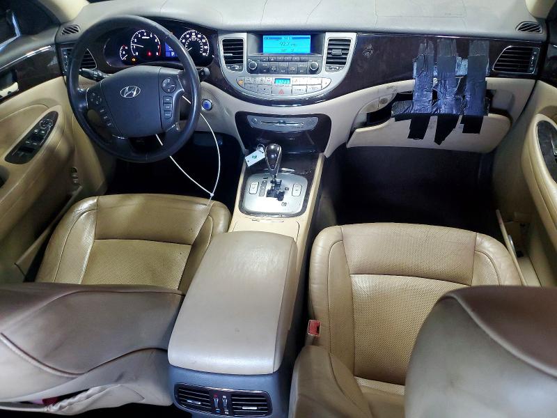 Снимка 8 от търг – 2009 HYUNDAI GENESIS с VIN KMHGC46E09U054268