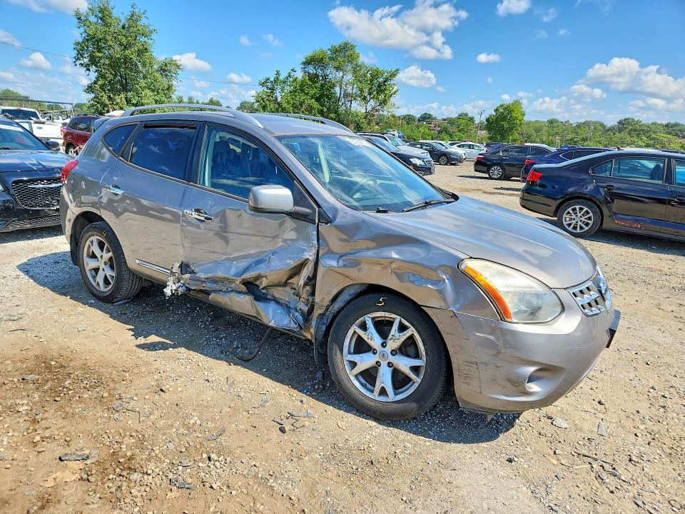 Photo 4 from auction – 2011 NISSAN ROGUE with VIN JN8AS5MV6BW690021