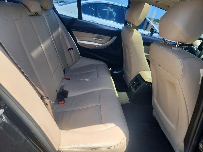 Photo 10 from auction – 2015 BMW 320 with VIN WBA3C3C57FP663723