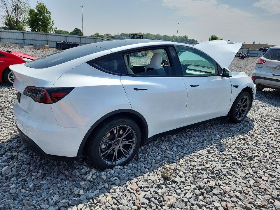 صورة رقم 3 من المزاد - 2024 TESLA MODEL Y مع VIN 7SAYGDEE6RA296103