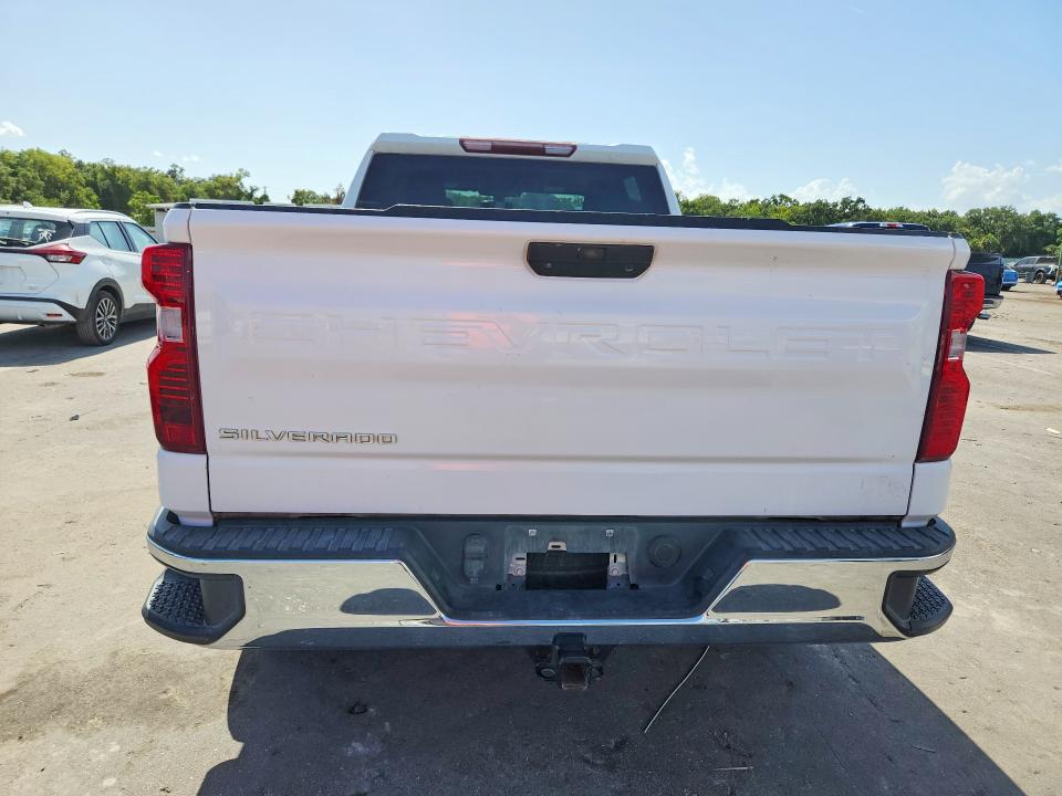 Photo 6 from auction – 2019 CHEVROLET SILVERADO with VIN 3GCPYAEH5KG170722
