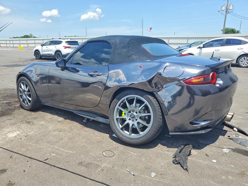 Photo 2 from auction – 2017 MAZDA MX-5 MIATA with VIN JM1NDAC7XH0121378