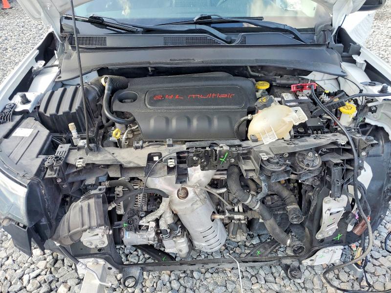 Foto 11 de la subasta – 2022 JEEP COMPASS con VIN 3C4NJCBB5NT138758