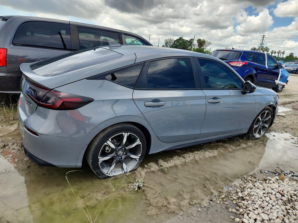 Photo 3 from auction – 2025 HONDA CIVIC with VIN 19XFL4H92SE014598