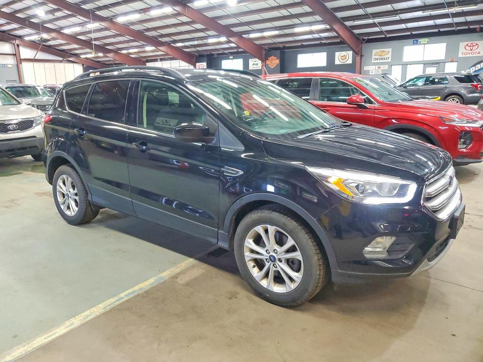 Photo 4 from auction – 2018 FORD ESCAPE with VIN 1FMCU9HD2JUB93917