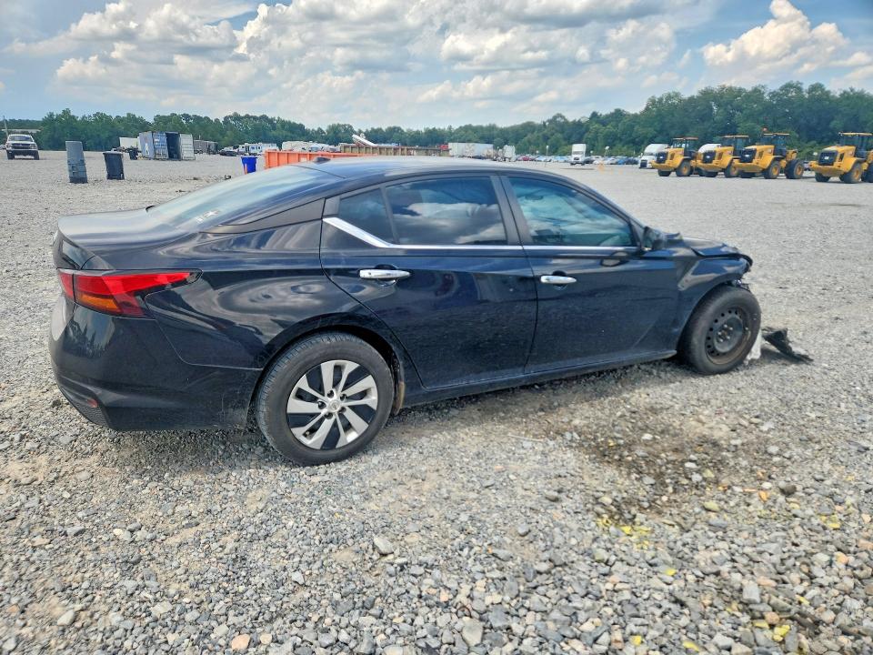 Photo 3 from auction – 2020 NISSAN ALTIMA with VIN 1N4BL4BVXLC239984