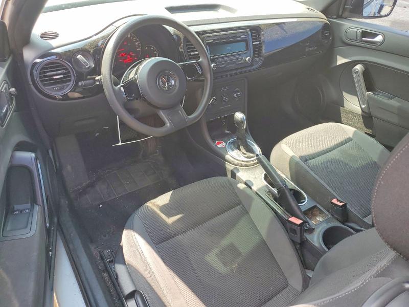 Photo 8 from auction – 2012 VOLKSWAGEN BEETLE with VIN 3VWFP7AT1CM644693
