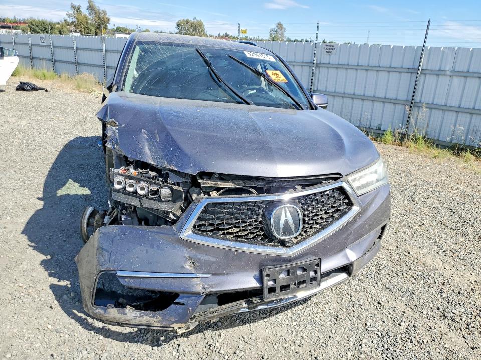 Photo 5 from auction – 2017 ACURA MDX with VIN 5FRYD4H81HB039152