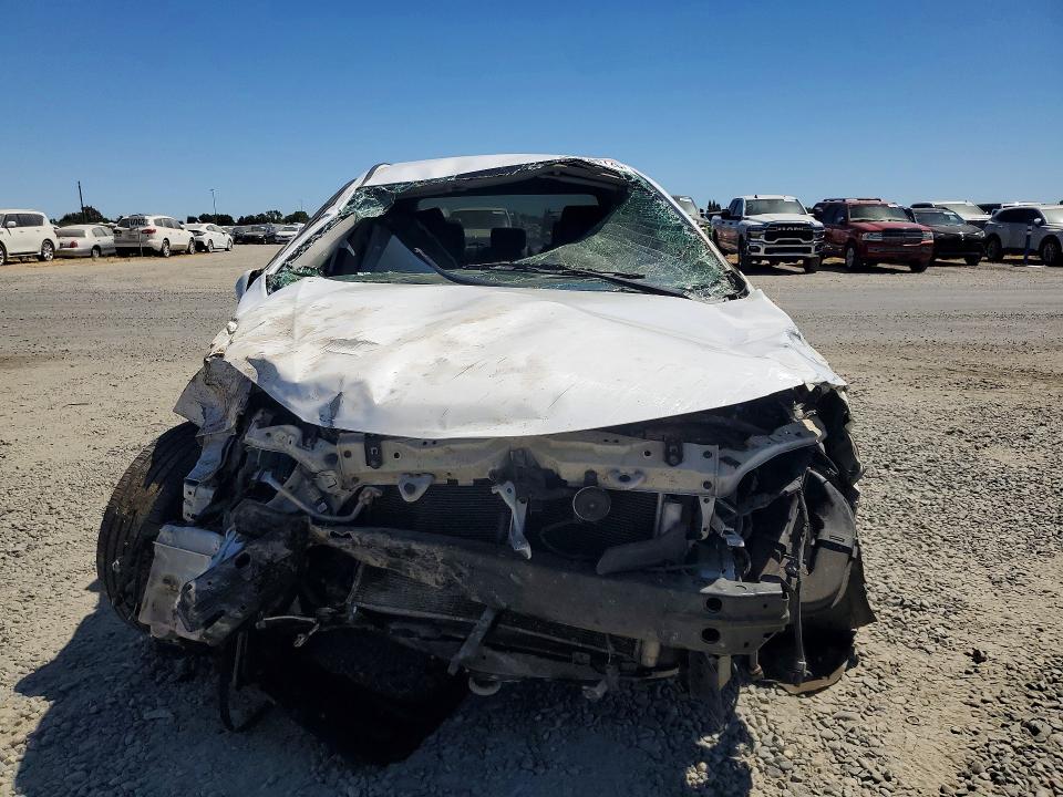 Photo 5 from auction – 2015 TOYOTA COROLLA with VIN 2T1BURHE7FC256961