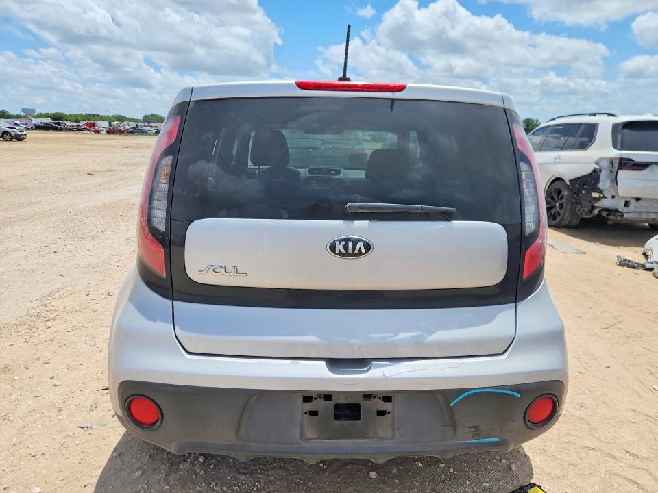 Photo 6 from auction – 2017 KIA SOUL with VIN KNDJN2A26H7497382