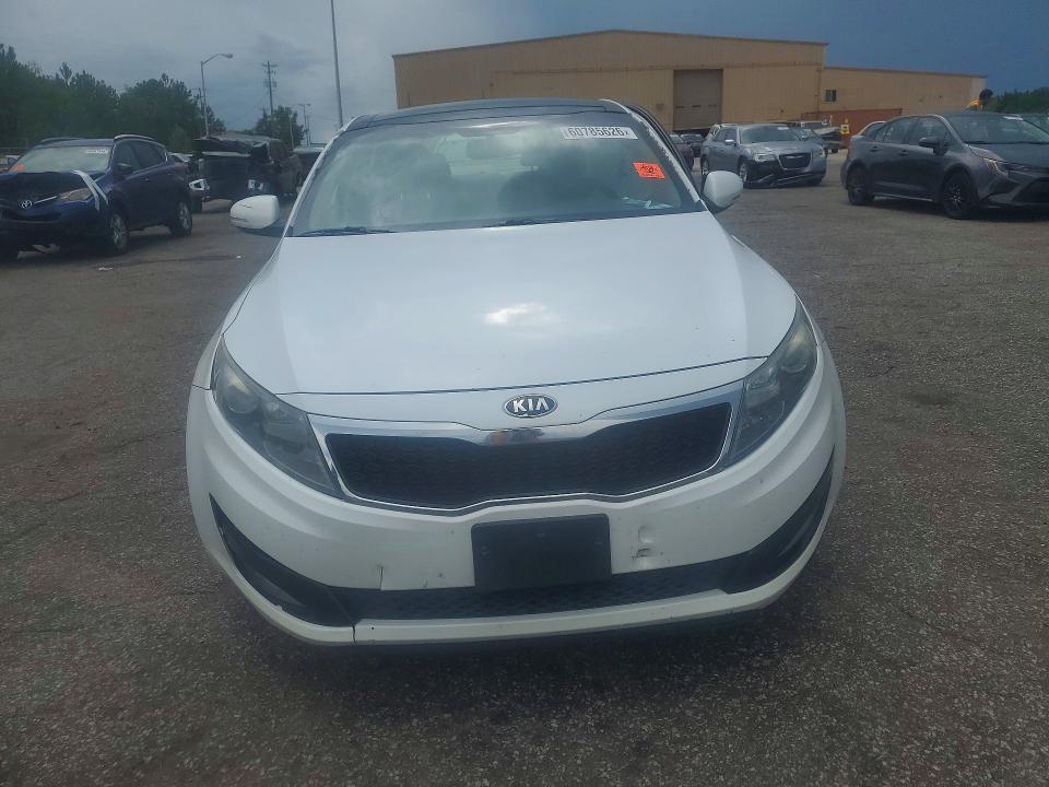 Photo 5 from auction – 2013 KIA OPTIMA with VIN 5XXGN4A72DG097032
