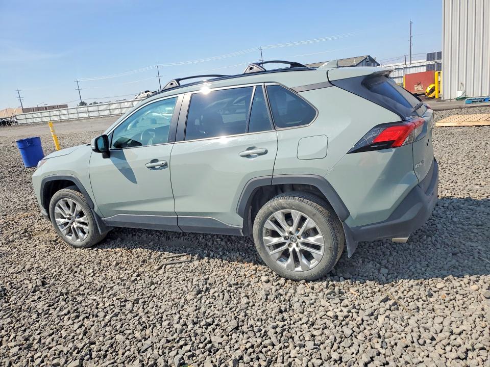 Photo 2 from auction – 2023 TOYOTA RAV4 with VIN 2T3A1RFV6PW405293