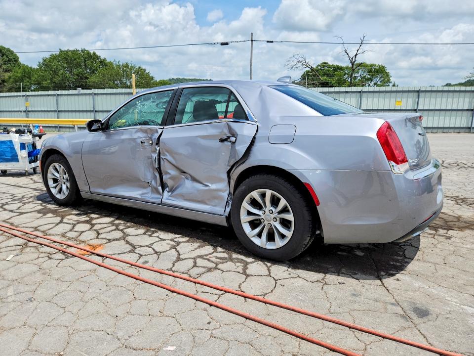 Photo 2 from auction – 2015 CHRYSLER 300 with VIN 2C3CCAAG3FH837906