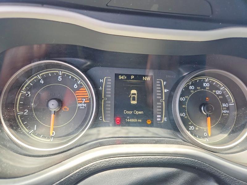 Photo 9 from auction – 2017 JEEP CHEROKEE with VIN 1C4PJLCB3HW507218