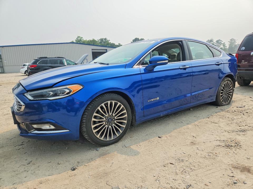 FORD FUSION 2018 with VIN 3FA6P0RU2JR235180 - Photo from auction