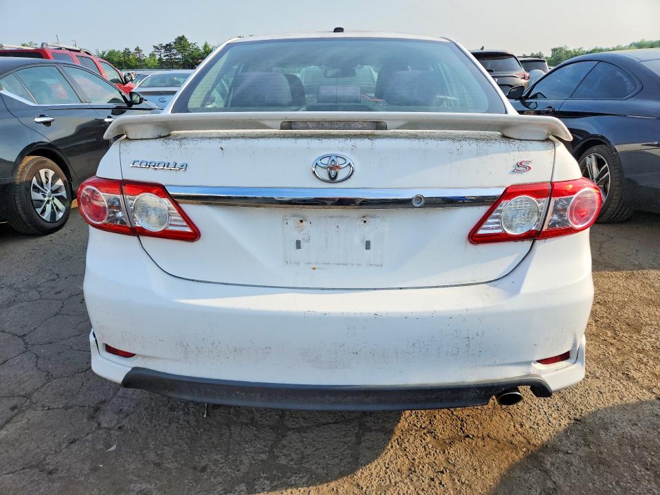 Photo 6 from auction – 2011 TOYOTA COROLLA with VIN 2T1BU4EE0BC598690