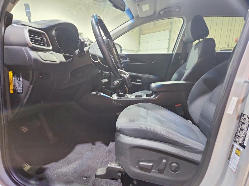 Photo 7 from auction – 2016 KIA SORENTO with VIN 5XYPGDA3XGG098274