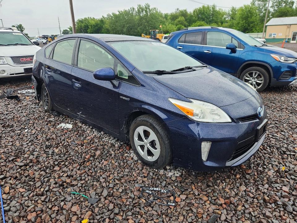 Photo 4 from auction – 2014 TOYOTA PRIUS with VIN JTDKN3DU1E1736360