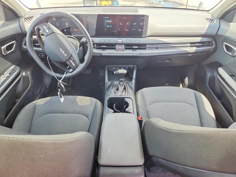 Photo 8 from auction – 2025 KIA K4 with VIN 3KPFT4DE2SE083262