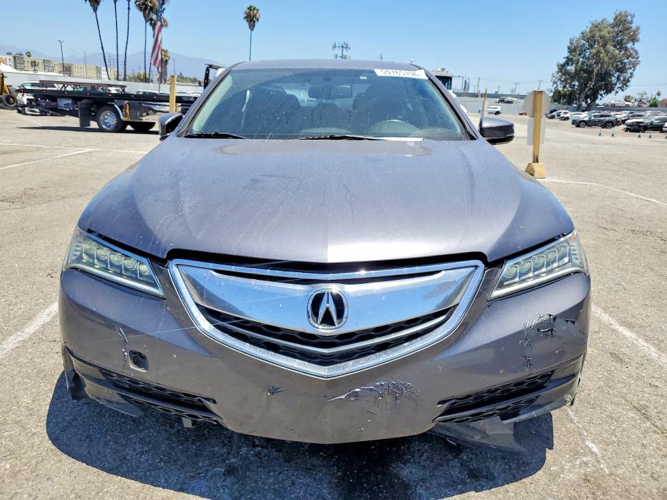 Photo 5 from auction – 2017 ACURA TLX with VIN 19UUB1F31HA002768
