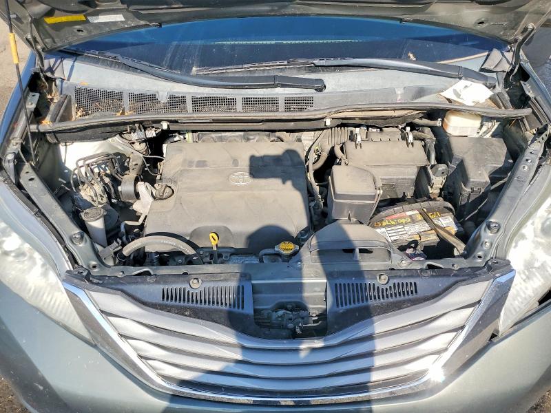 Photo 12 from auction – 2012 TOYOTA SIENNA with VIN 5TDDK3DC6CS033300