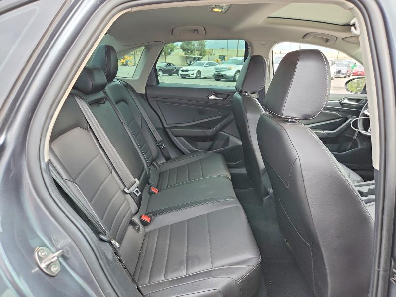 Photo 10 from auction – 2023 VOLKSWAGEN JETTA with VIN 3VW7M7BU8PM012171