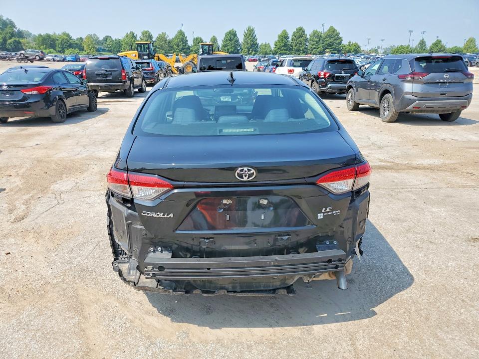Photo 6 from auction – 2021 TOYOTA COROLLA with VIN 5YFEPMAE3MP173901