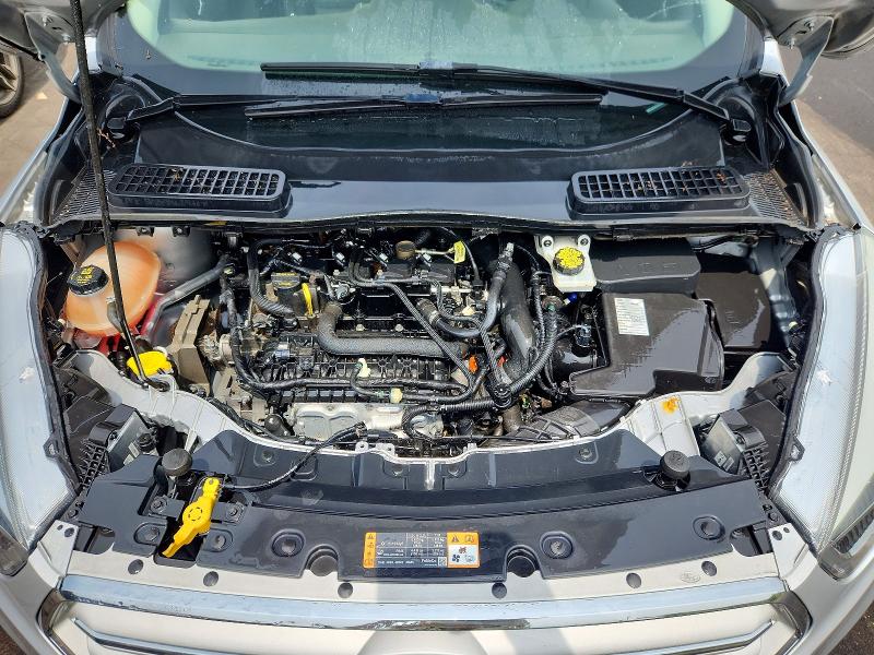 Photo 12 from auction – 2019 FORD ESCAPE with VIN 1FMCU0HD5KUB51657