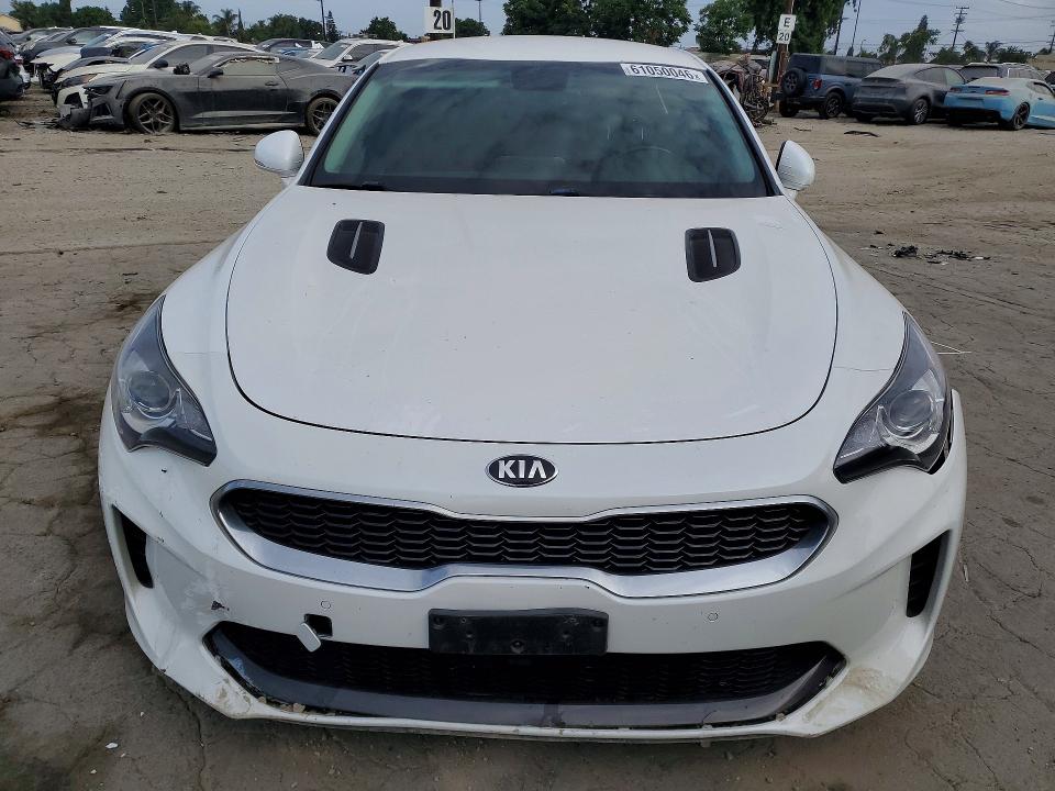Снимка 5 от търг – 2019 KIA STINGER с VIN KNAE15LA2K6067118