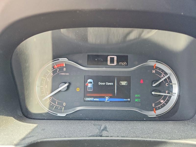 Photo 9 from auction – 2017 HONDA RIDGELINE with VIN 5FPYK3F79HB003275