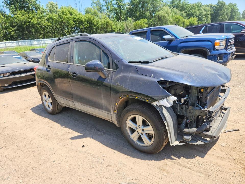 Photo 4 from auction – 2022 CHEVROLET TRAX with VIN KL7CJPSM1NB529839