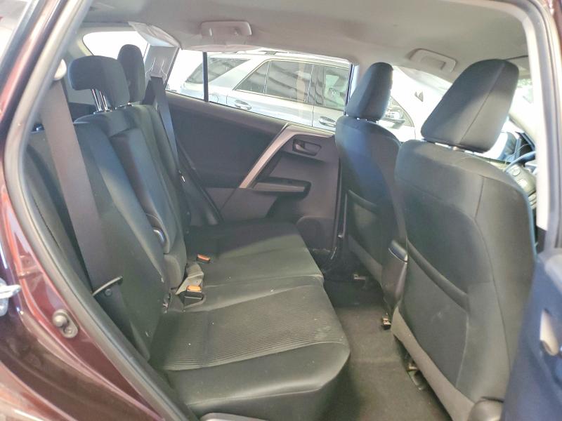 Снимка 11 от търг – 2018 TOYOTA RAV4 с VIN 2T3BFREV3JW760940