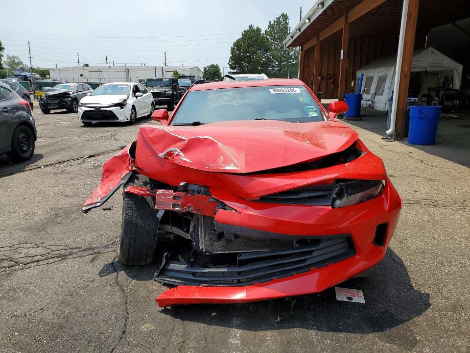 Photo 5 from auction – 2017 CHEVROLET CAMARO with VIN 1G1FD1RX0H0108918