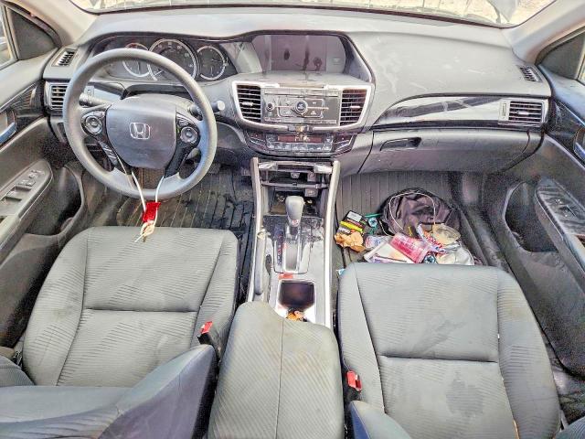 Photo 8 from auction – 2016 HONDA ACCORD with VIN 1HGCR2F3XGA070157