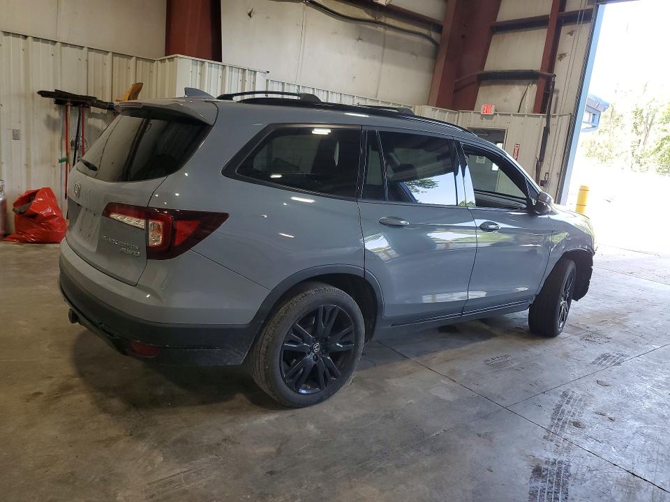 Photo 3 from auction – 2022 HONDA PILOT with VIN 5FNYF6H7XNB047387