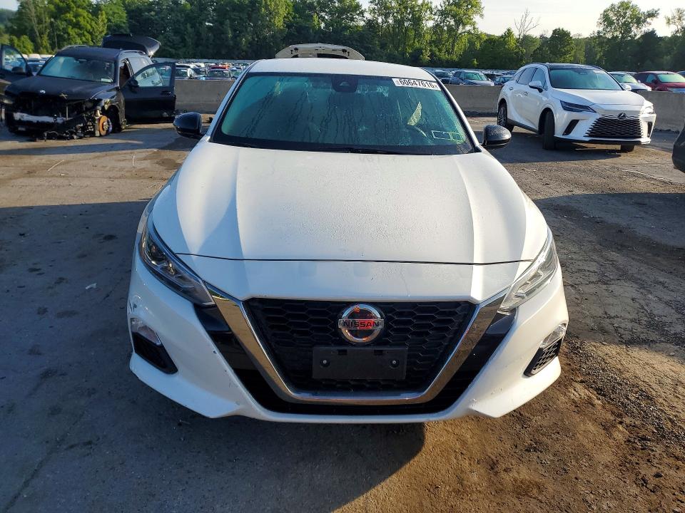 Photo 5 from auction – 2021 NISSAN ALTIMA with VIN 1N4BL4CV3MN400079