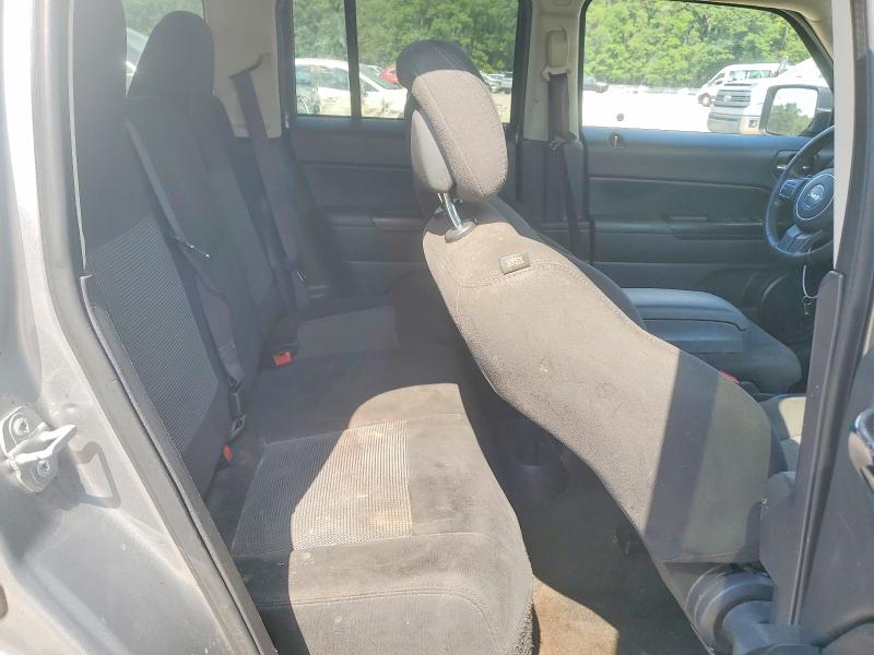 Photo 11 from auction – 2016 JEEP PATRIOT with VIN 1C4NJPFA5GD754526