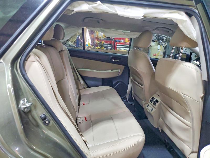 Photo 11 from auction – 2018 SUBARU OUTBACK with VIN 4S4BSENC7J3203143
