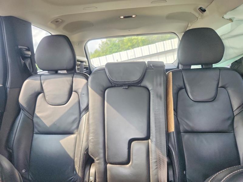 Photo 10 from auction – 2022 VOLVO XC90 with VIN YV4H60CL2N1845874